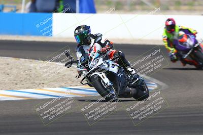media/Sep-20-2025-TrackDaz (Sat) [[27f0cde673]]/B Group/1220pm (Turn 1)/